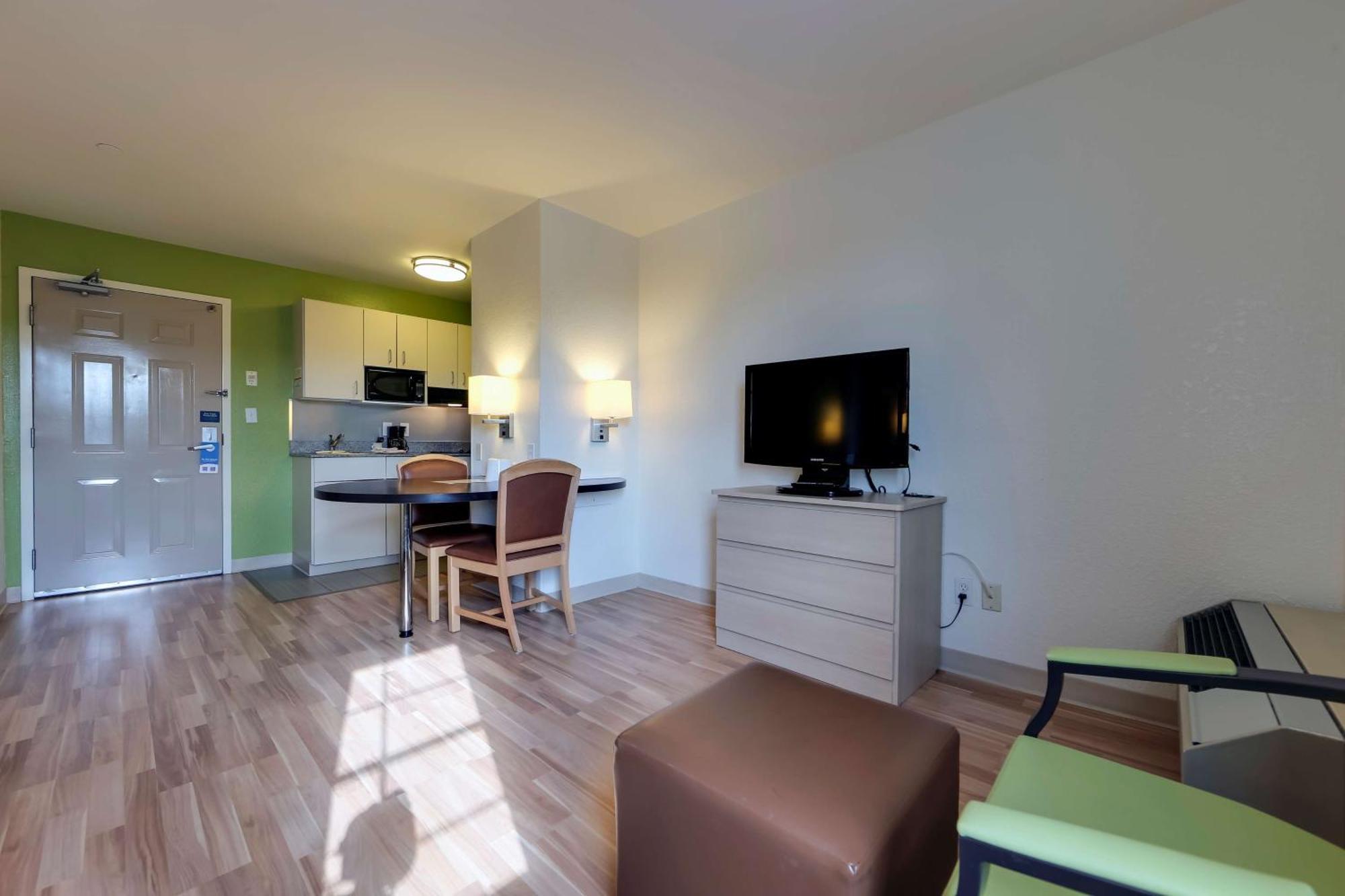 Studio 6 Toronto - Mississauga With Kitchenettes Экстерьер фото