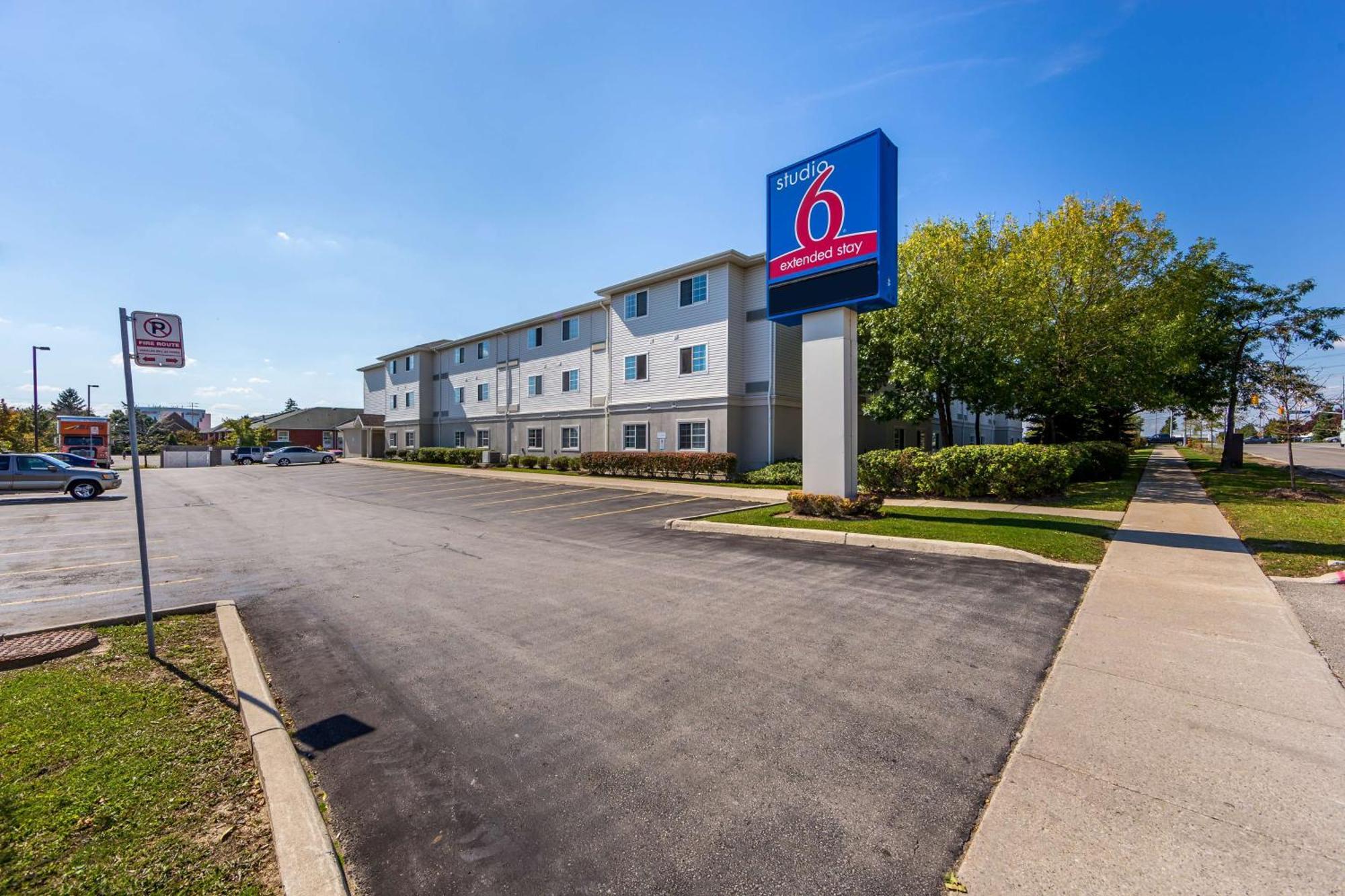 Studio 6 Toronto - Mississauga With Kitchenettes Экстерьер фото